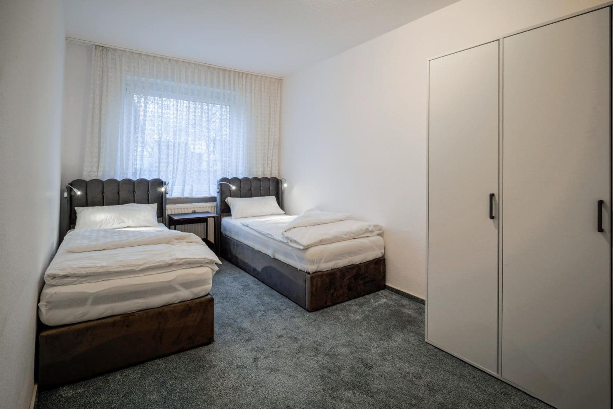 Smile Apartment Tiddische Exterior foto