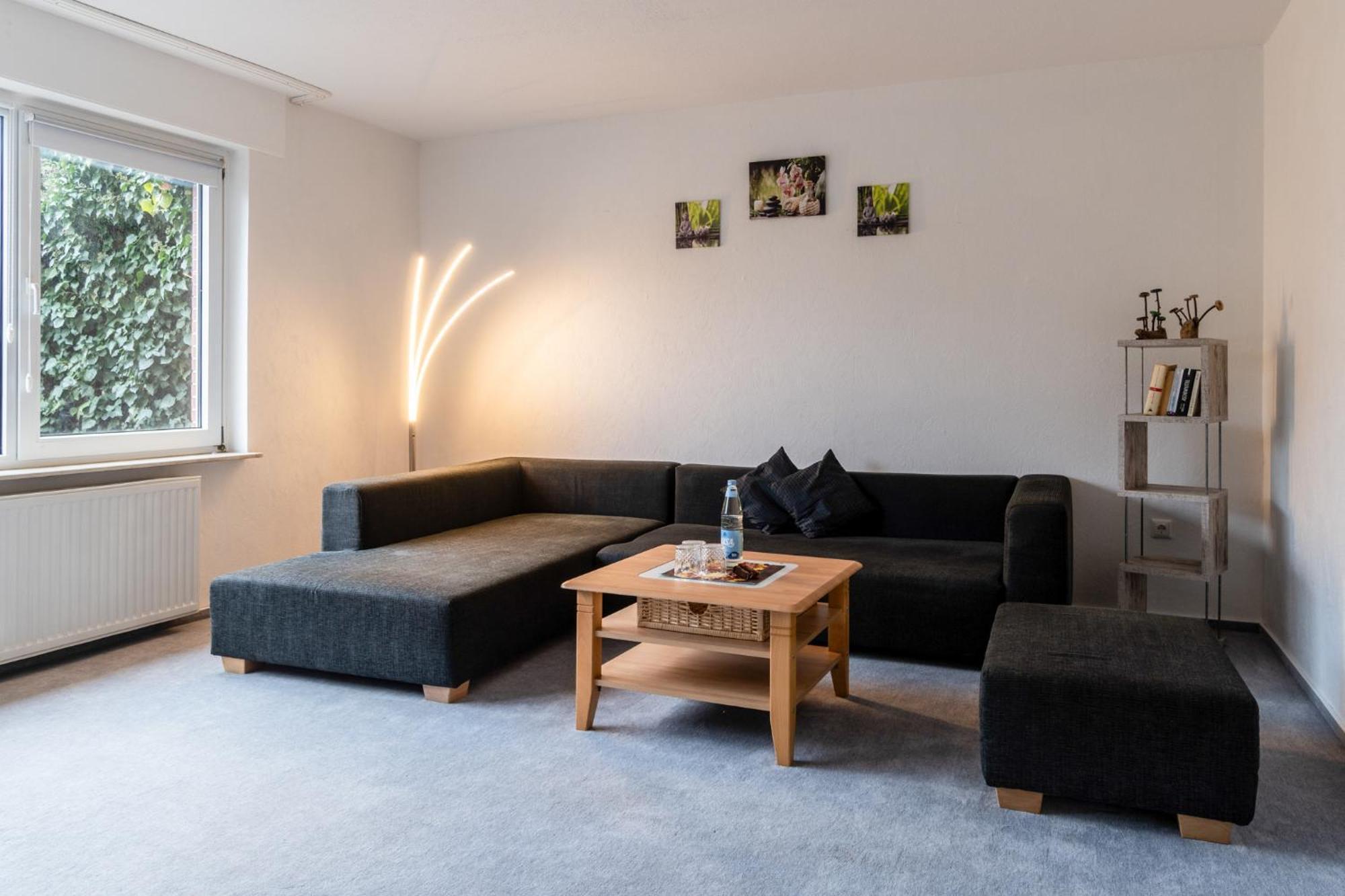Smile Apartment Tiddische Exterior foto
