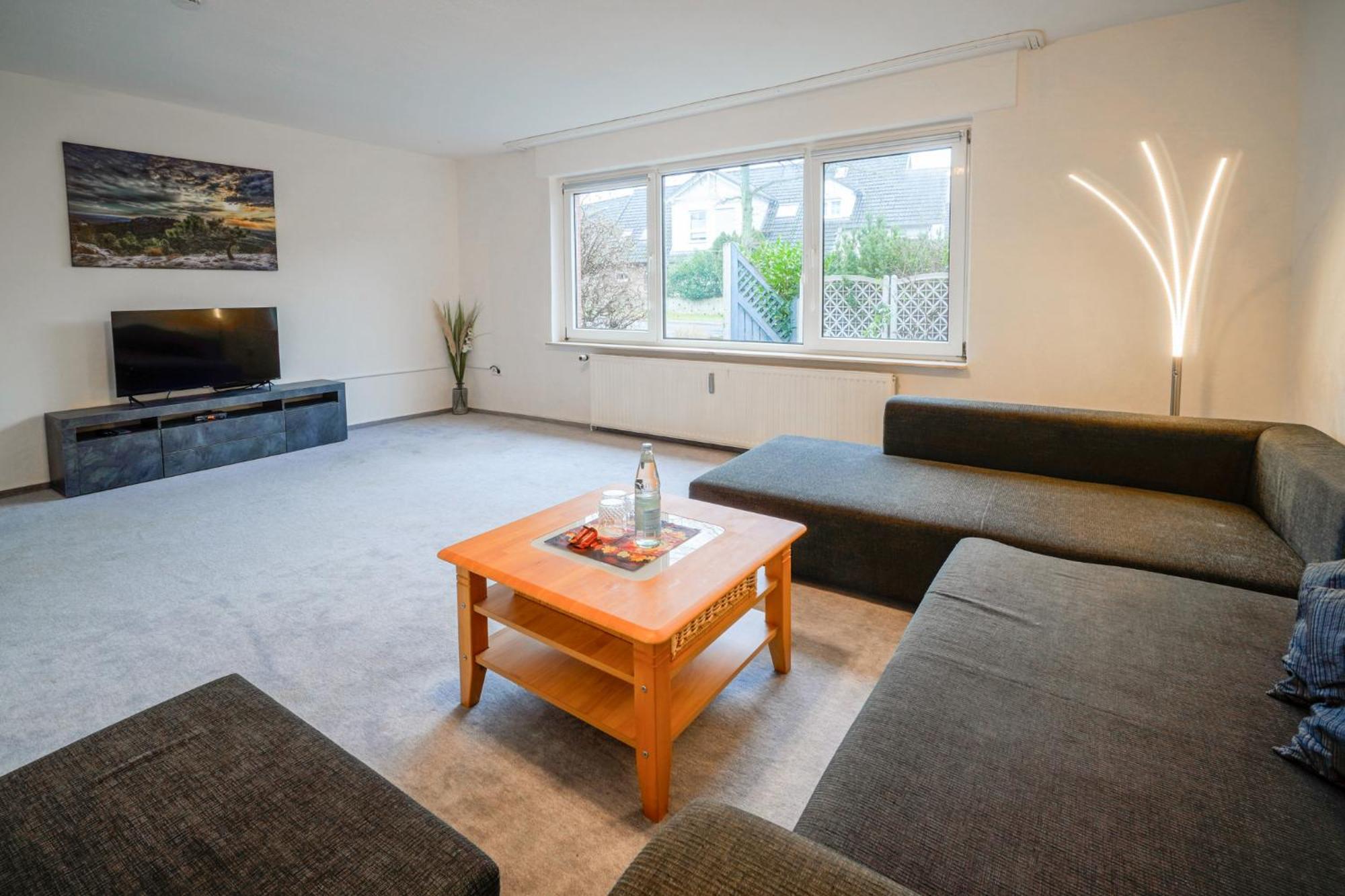 Smile Apartment Tiddische Exterior foto